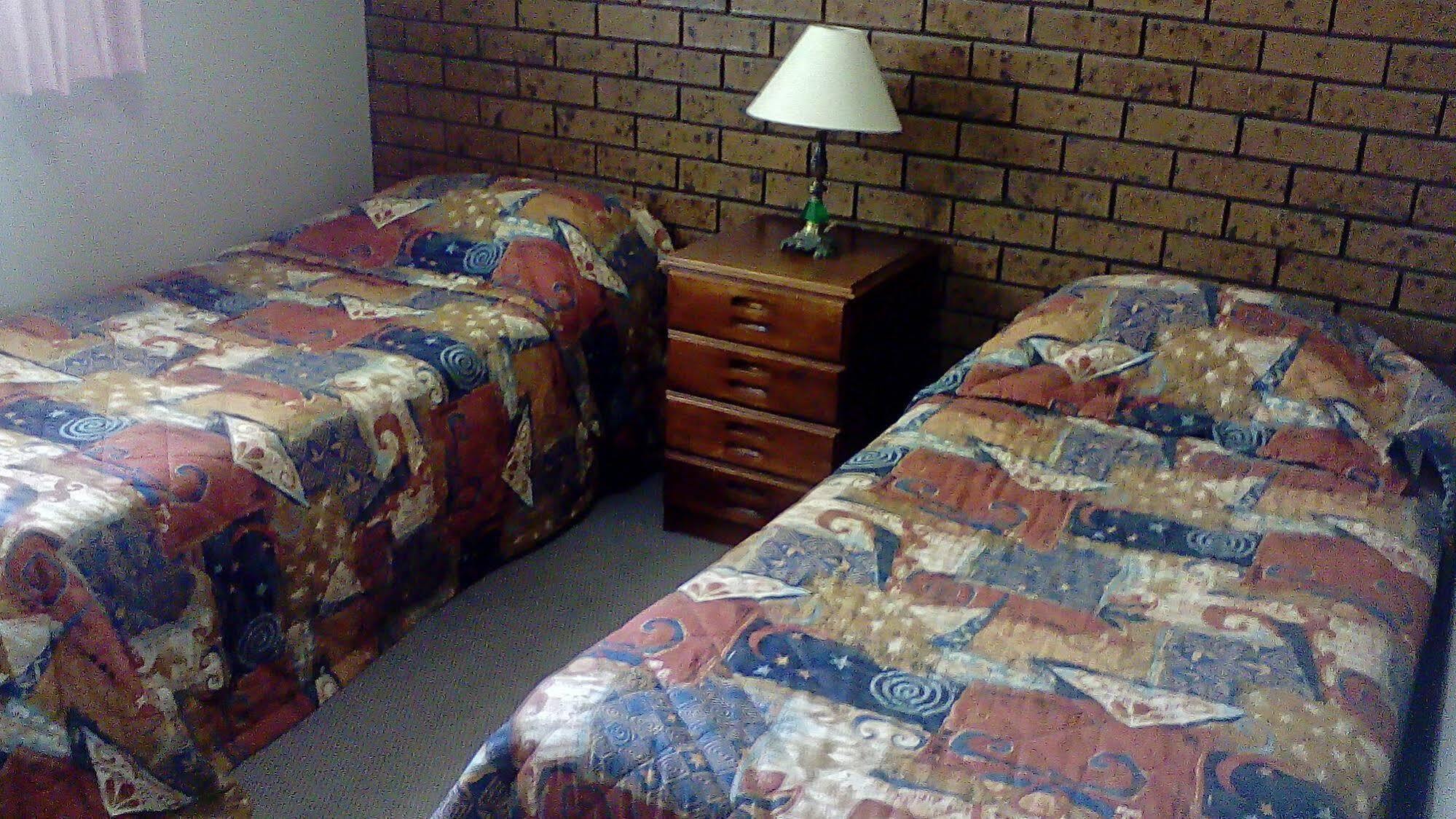 Cardigan Lodge Motel Ballarat Esterno foto